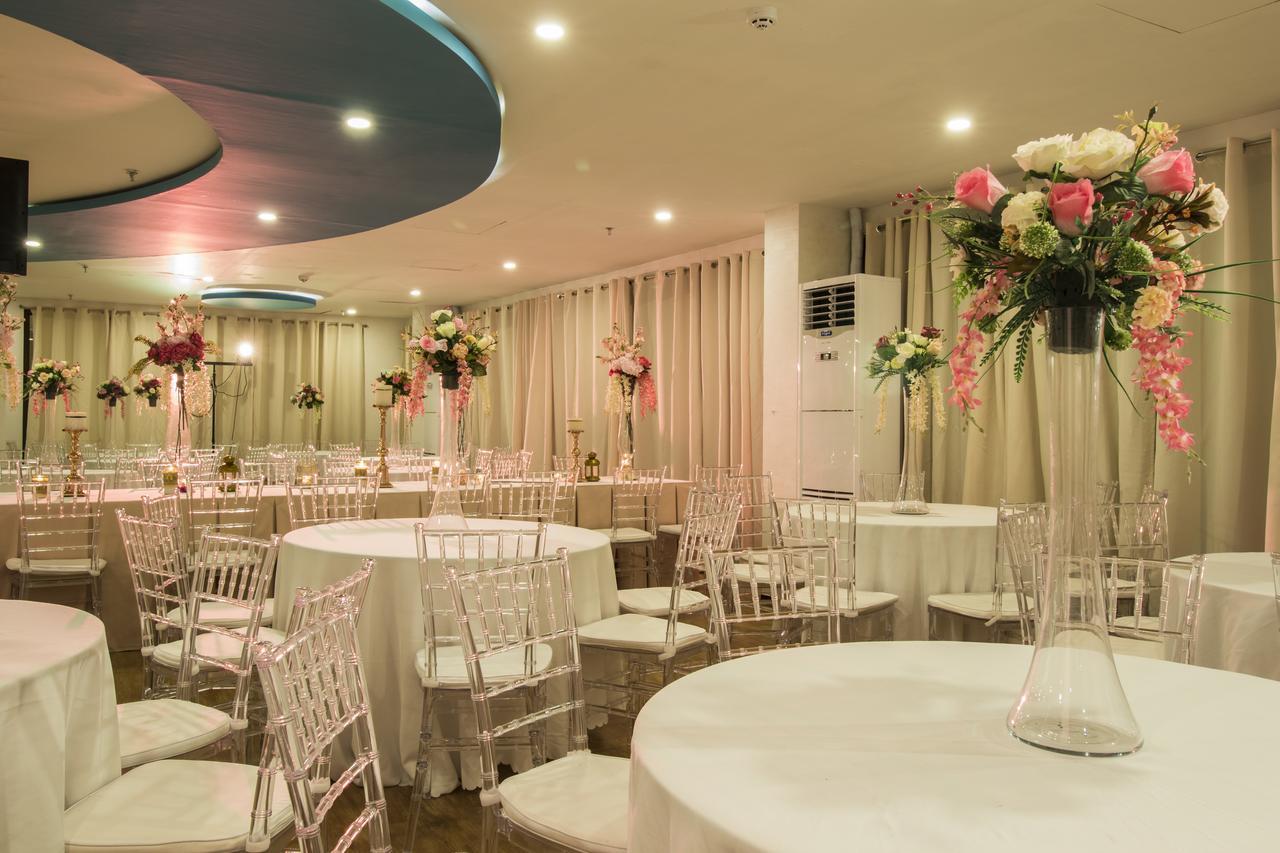 Baypark Hotel Calbayog Exteriör bild