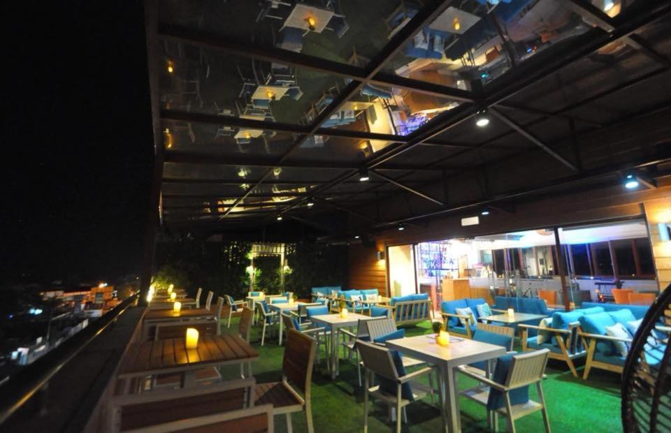 Baypark Hotel Calbayog Exteriör bild